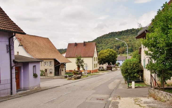 Le Village - Oberlarg