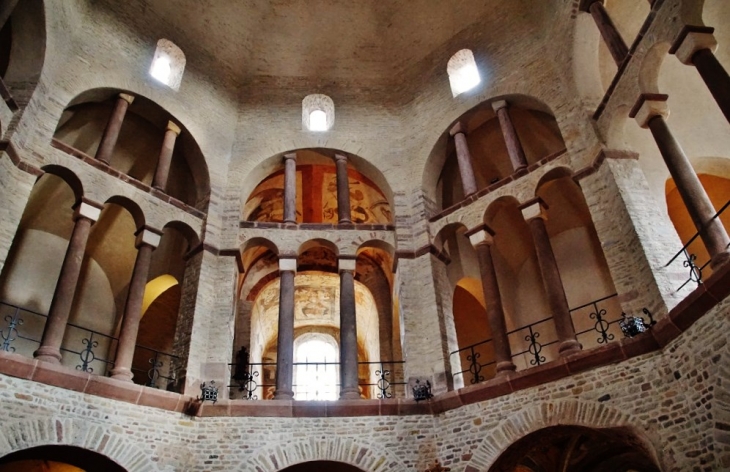  Abbatiale Saint-Pierre Saint-Paul (11 Em Siècle) - Ottmarsheim