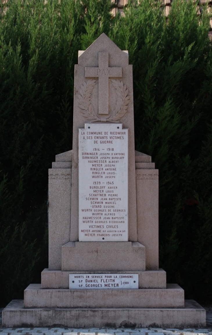 Monument-aux-Morts - Riedwihr