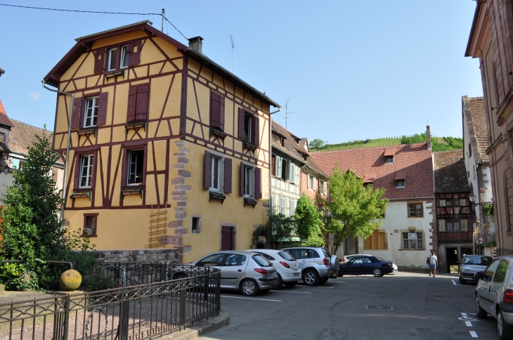 La rue du Général De Gaulle - Riquewihr