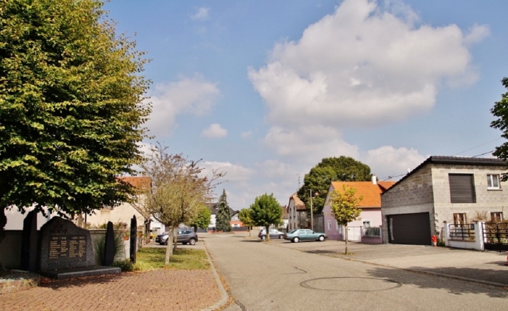 Le Village - Roggenhouse