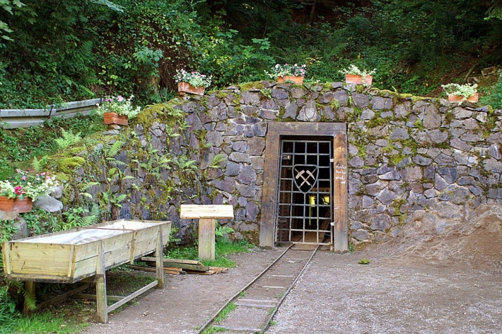 Entrée ancienne mine de plomb argentifère restaurée au Silberthal - Steinbach