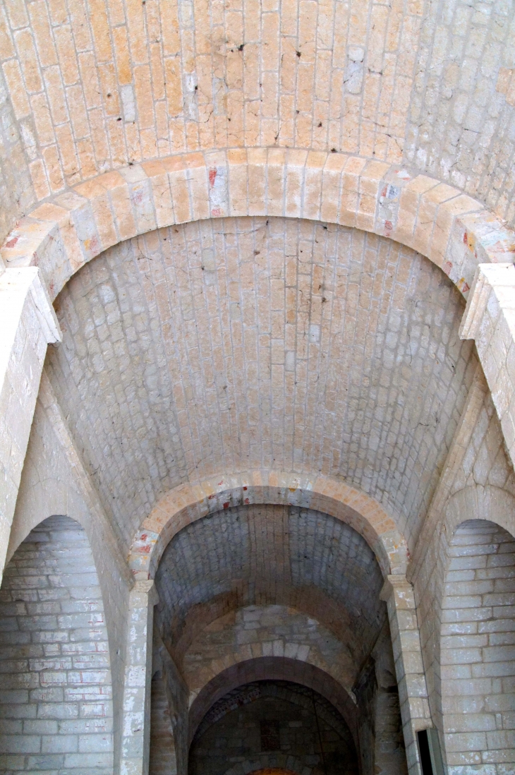 Voute de la nef de l'église Saint-Martin. - Agonac