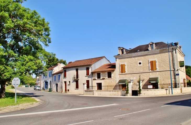 Le Village - Agonac