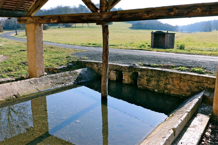 Le Lavoir - Ajat