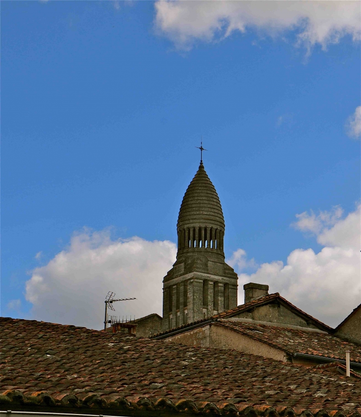 Eglise Saint Pierre ès Liens - Allemans