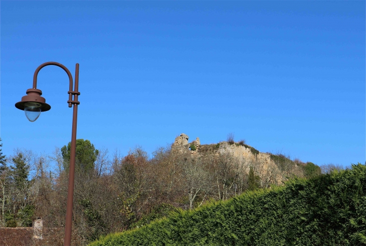 Les ruines du château de Badefols - Badefols-sur-Dordogne