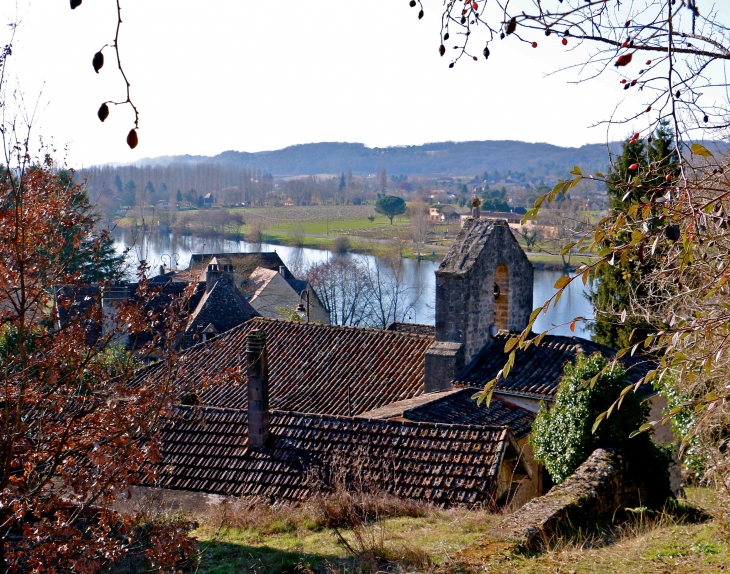 Eglise Saint Vincent des XVIIe et XVIIIe siècles - Badefols-sur-Dordogne