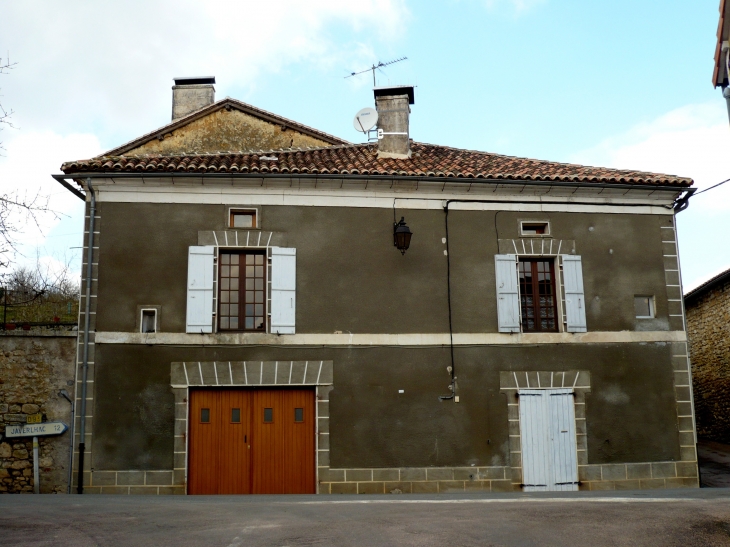 En 1900 ancien Hotel Tournier. - Beaussac