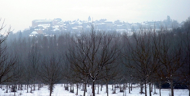 L'éperon rocheux  belvésois sous la neige - Belvès