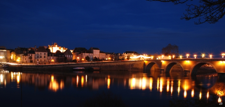 Photo de Bergerac de nuit