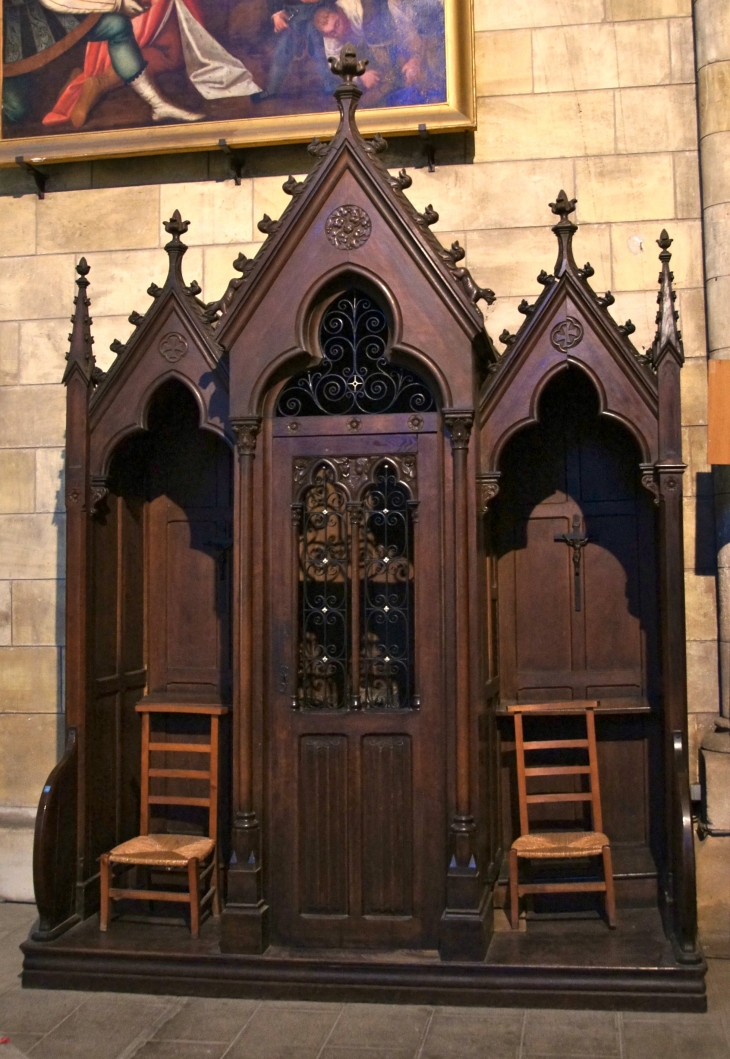 Confessional de l'église Notre-Dame. - Bergerac