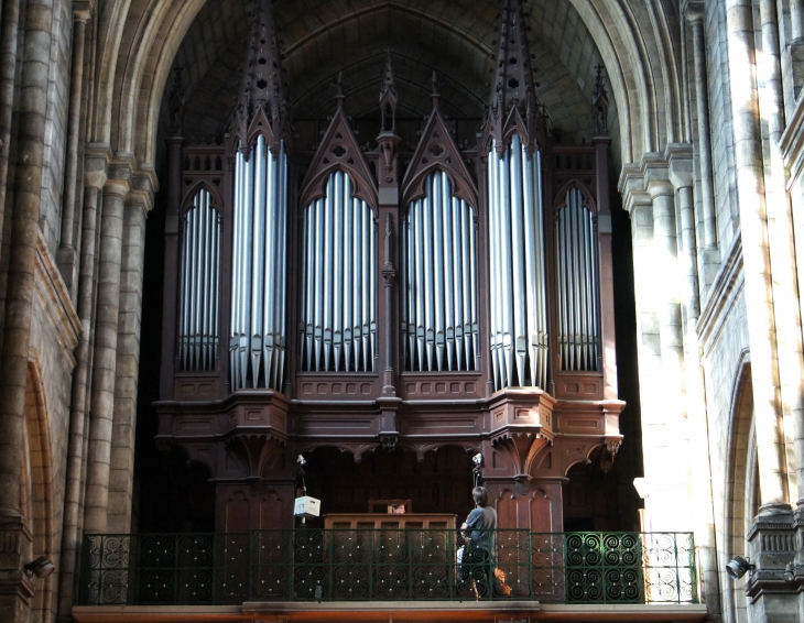 Les grandes orgues de l'église Notre-Dame. - Bergerac