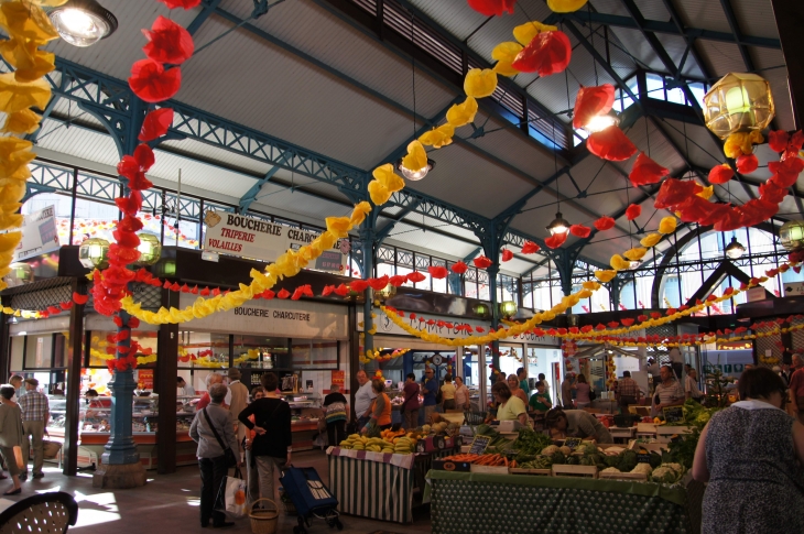 Le Marché couvert.. - Bergerac