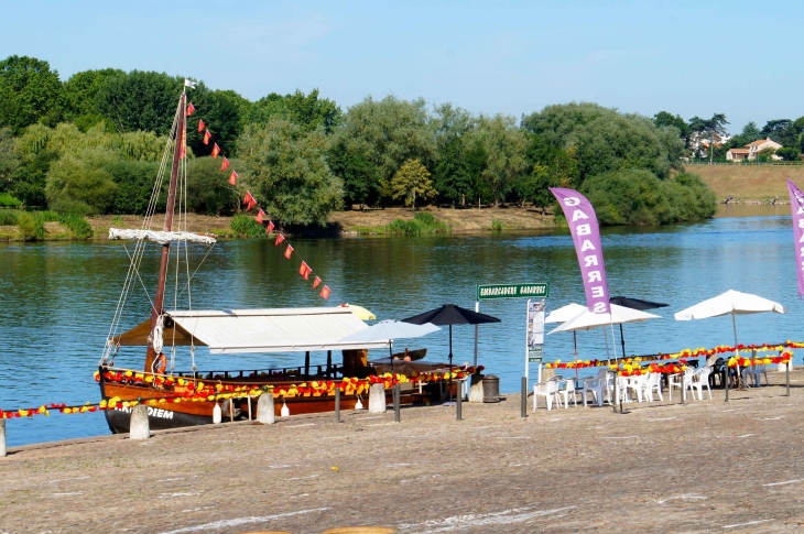 Le bord de la Dordogne. - Bergerac