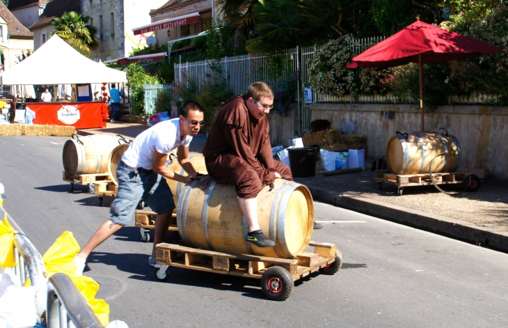 Course à la barrique. - Bergerac