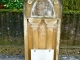 Photo suivante de Bergerac Tombe ancienne 1865 du petit cimetière de La Conne.