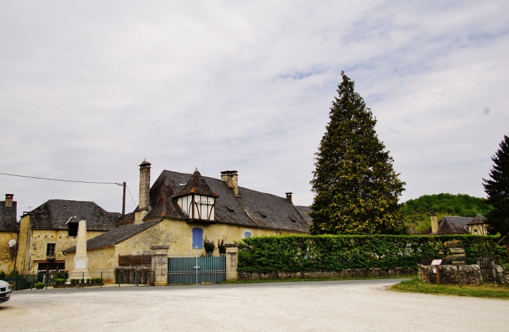 Le Village - Borrèze