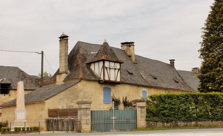 Le Village - Borrèze