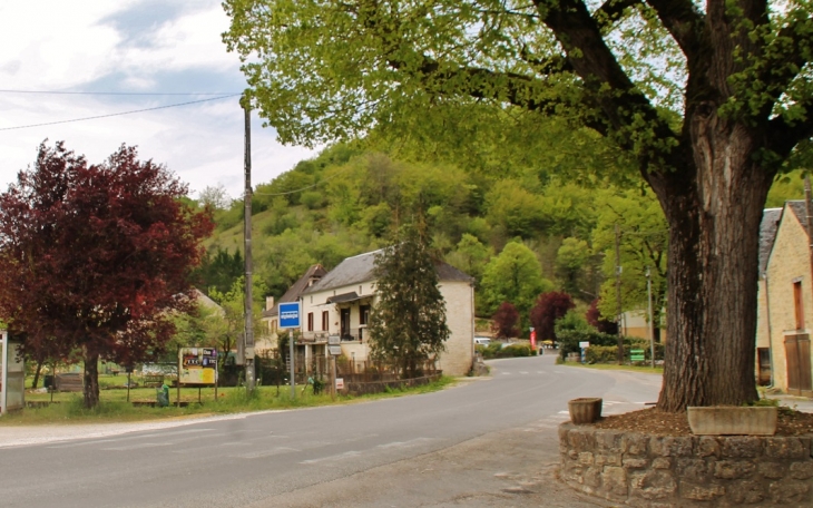 Le Village - Borrèze