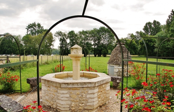 Fontaine - Bourdeilles