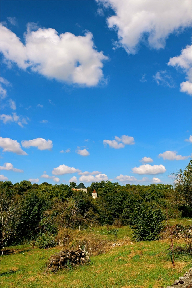 Depuis l'église - Bourg-des-Maisons