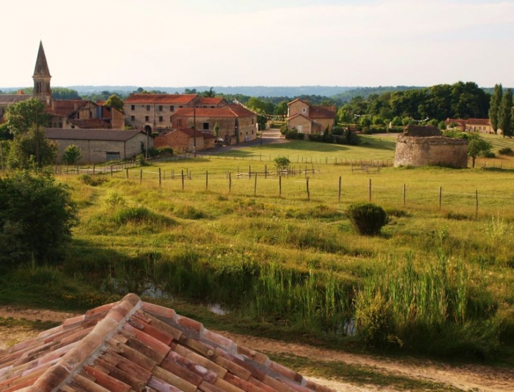 Bourrou Village