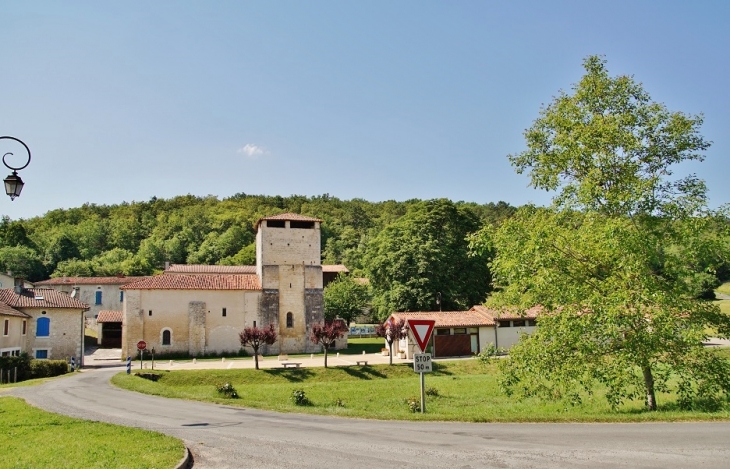 <église Saint-Pierre-Saint-Paul - Bussac