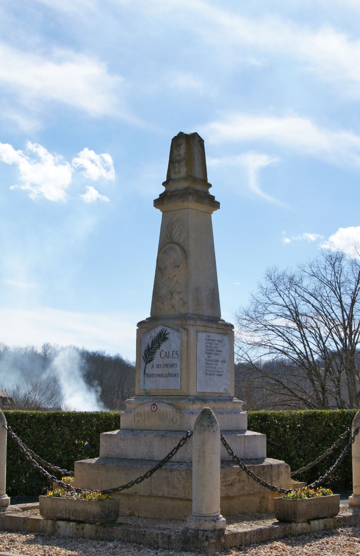 Le Monument aux Morts. - Calès