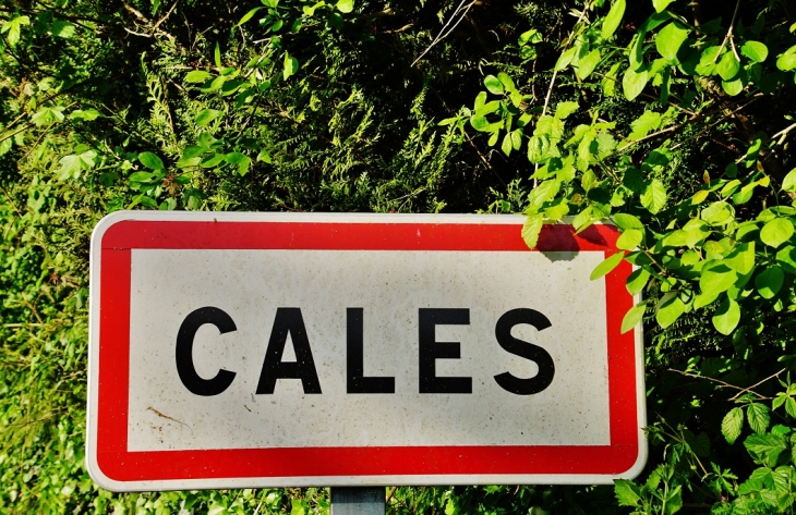  - Calès