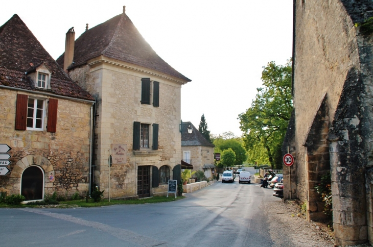 Le Village - Campagne