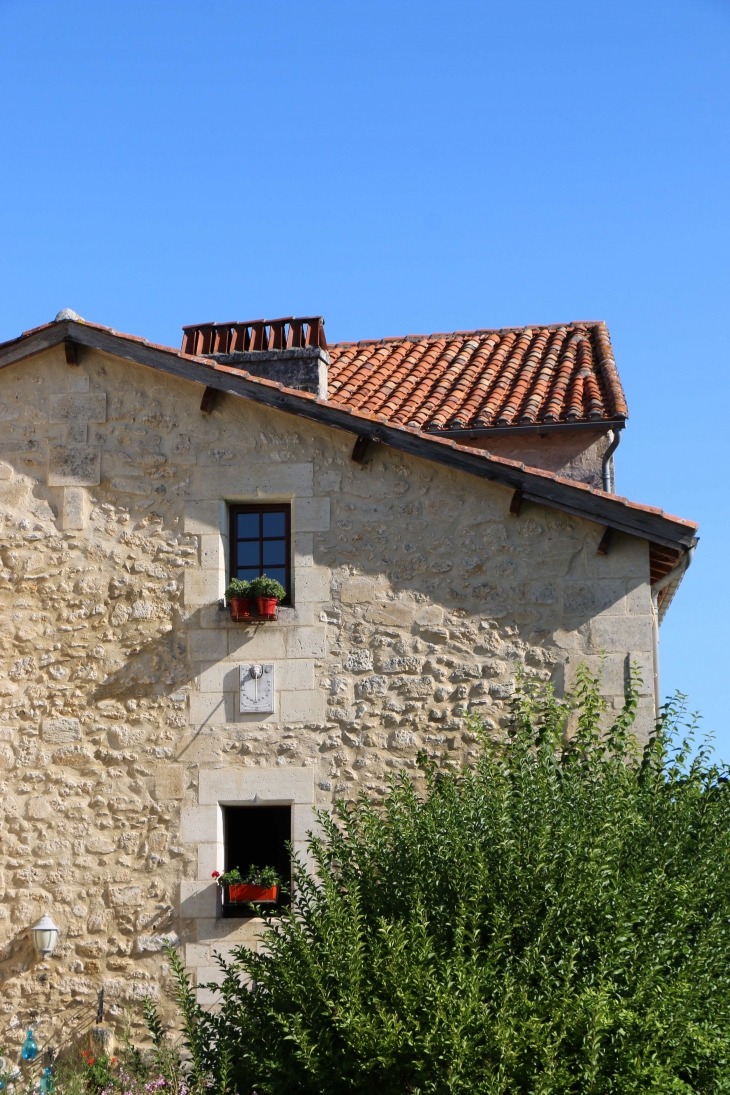 Dans le village - Cercles