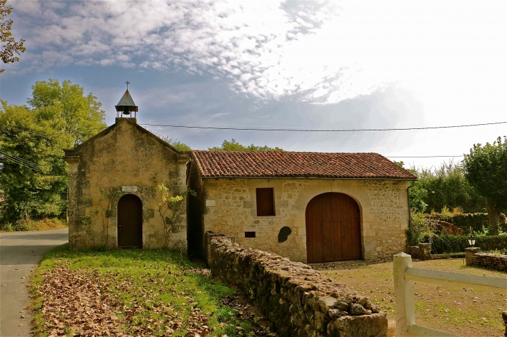 La chapelle Notre Dame de Pitié et la Maladrerie - Cercles