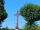 Photo suivante de Cercles Croix devant l'église de Saint Cybard