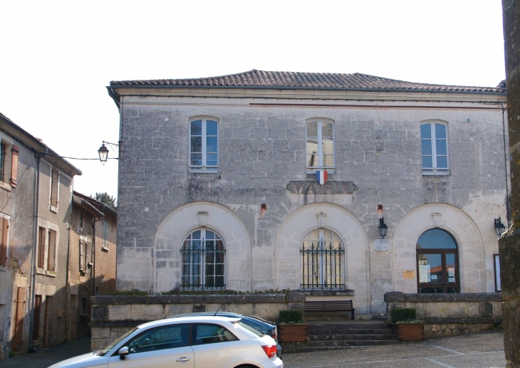 La Mairie - Champagnac-de-Belair