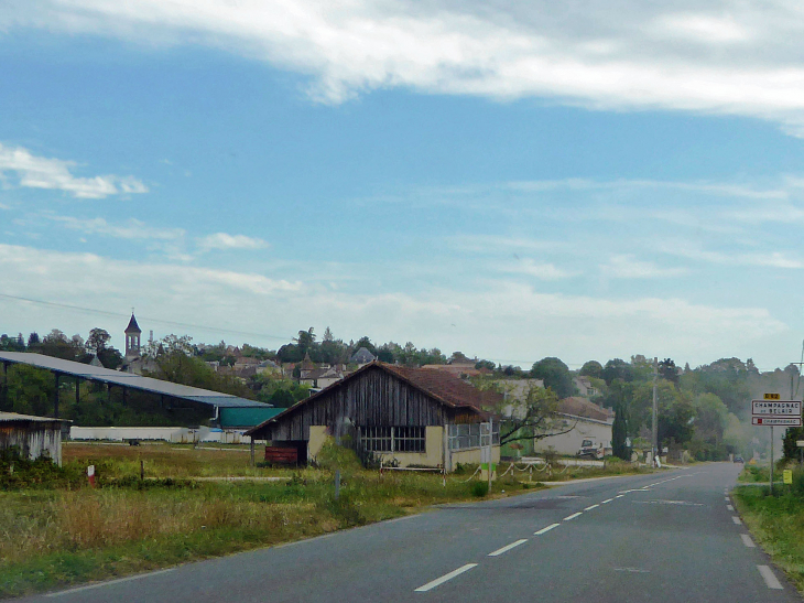 Le village - Champagnac-de-Belair