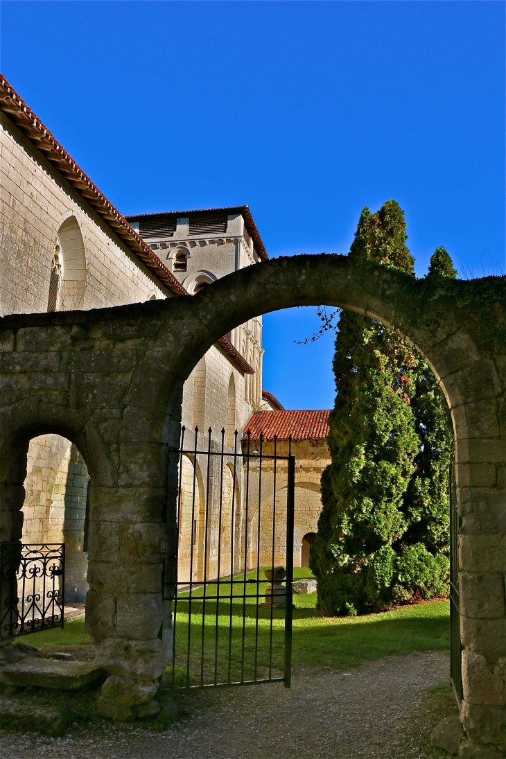 L'Abbatiale Notre Dame - Chancelade