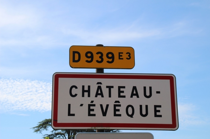  - Château-l'Évêque