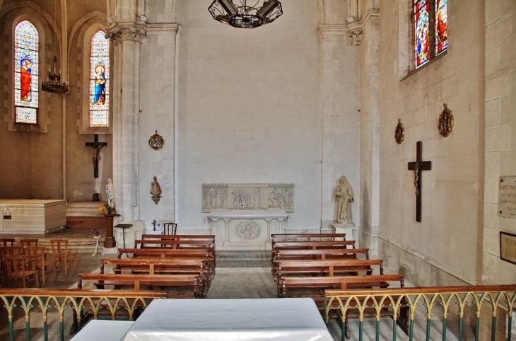 ²église Saint-Julien - Château-l'Évêque