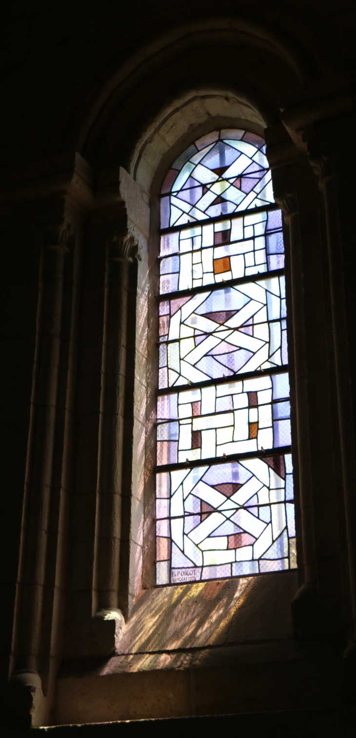 Vitrail de l'église Saint Martin. - Cherval