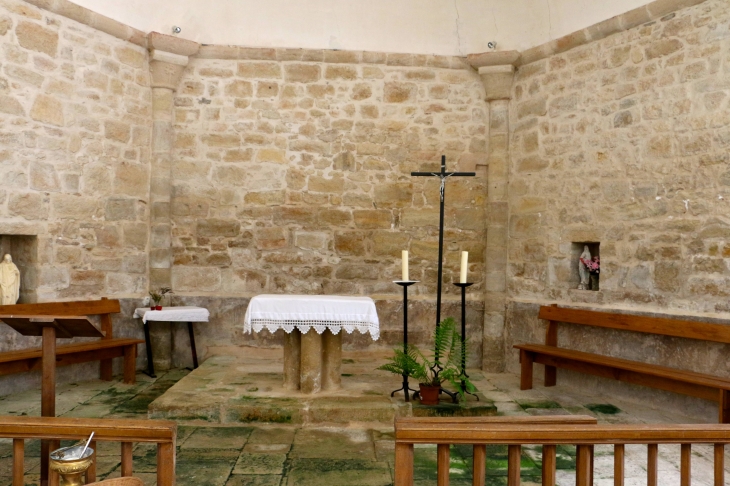 Le choeur de l'église Sainte Catherine. - Cherveix-Cubas