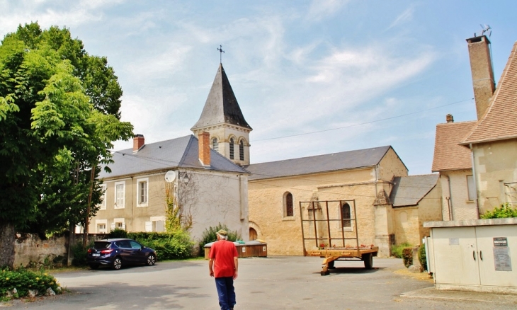 Le Village - Cherveix-Cubas