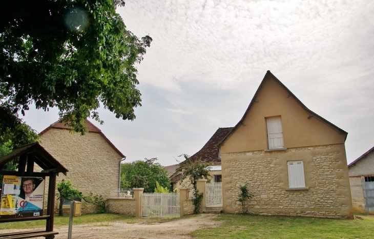 Le Village - Chourgnac