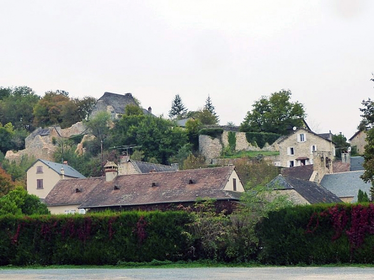 Vue sur le village - Coly