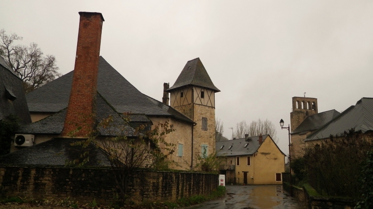 L'entrée du vieux village. - Condat-sur-Vézère