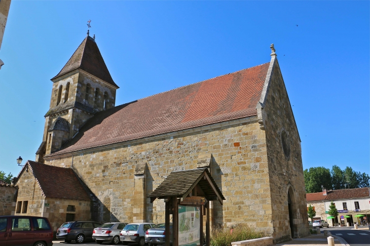 Eglise Saint front, romane du XIIe siècle. - Corgnac-sur-l'Isle