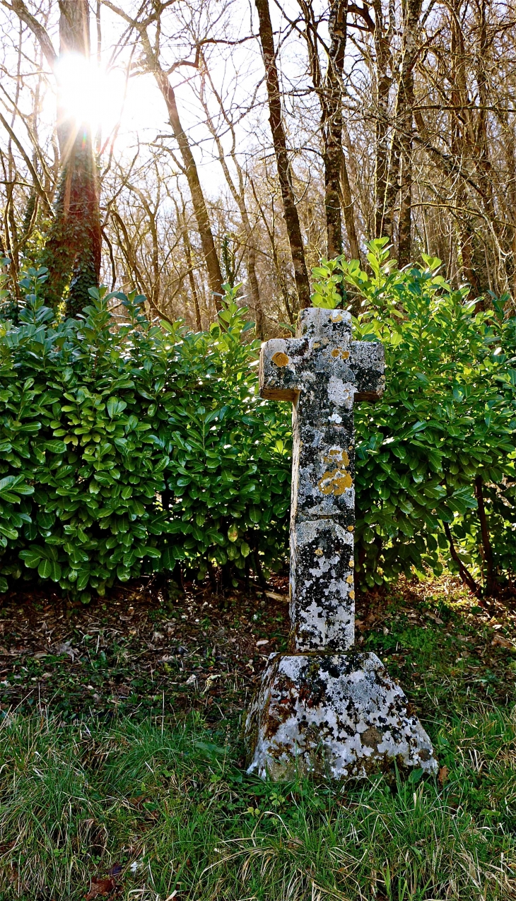 Croix de chemin - Coulaures