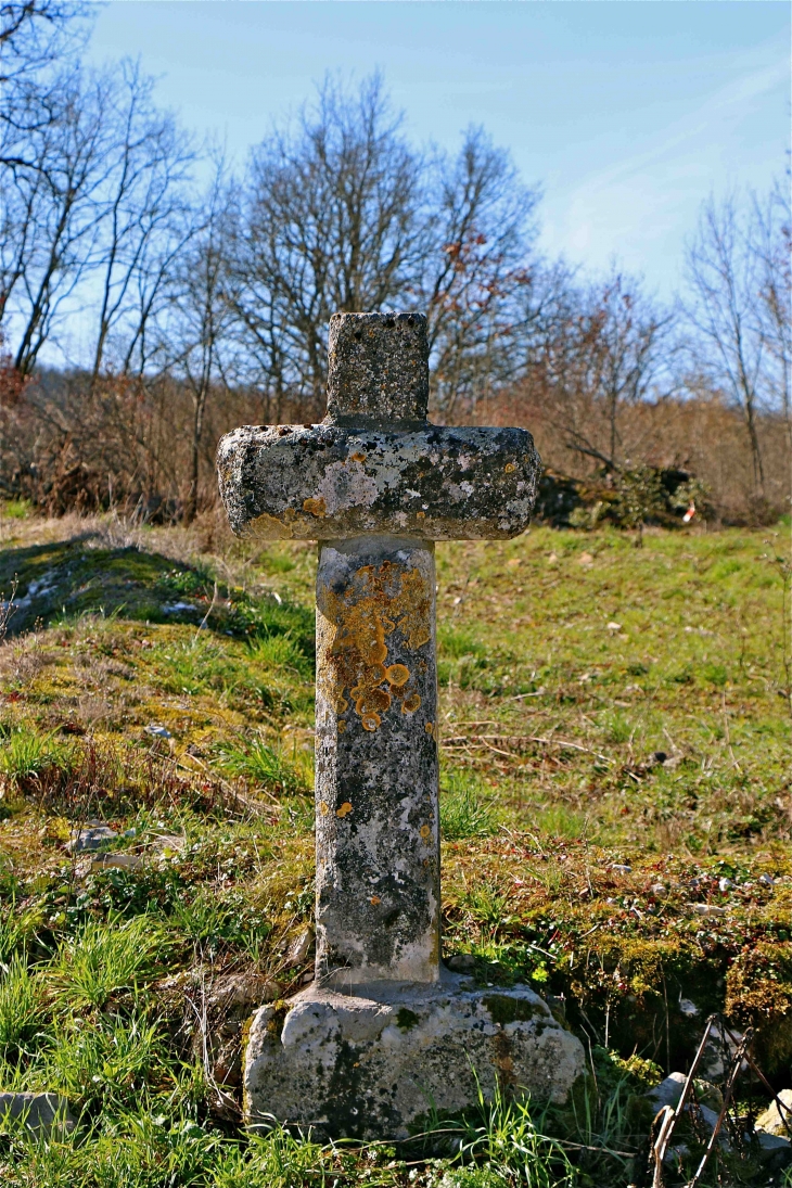 Croix de chemin - Coulaures