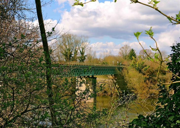 Le pont des gillets  - Cours-de-Pile