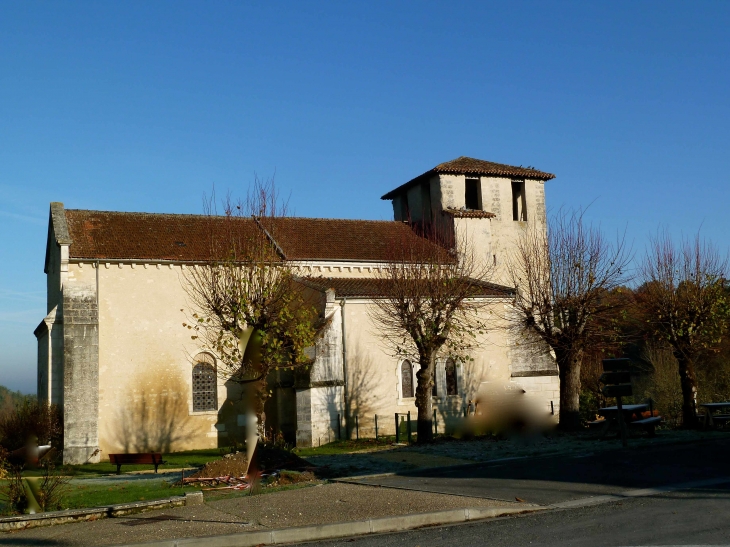 Eglise construite au XII° - Coursac